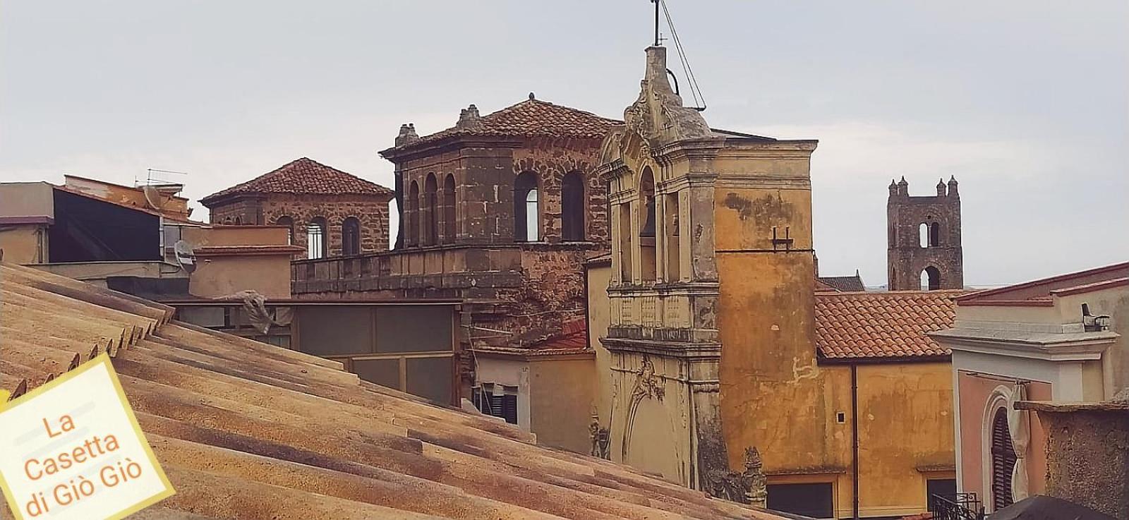 La Casetta Di Gio Gio Appartamento In Centro A 몬레알레 외부 사진